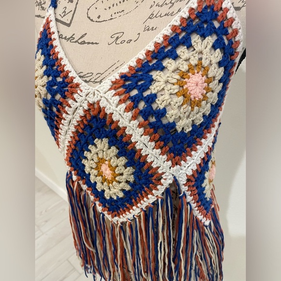 Rebellion Blue and White Embellished Cropped Camisole - Picture 5 of 8